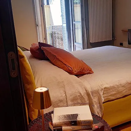 Le Notre - Apt Ai Giardini Reali In Centro Apartamento *