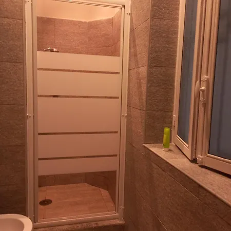 Apartment Le Notre - Apt Ai Giardini Reali In Centro Turin