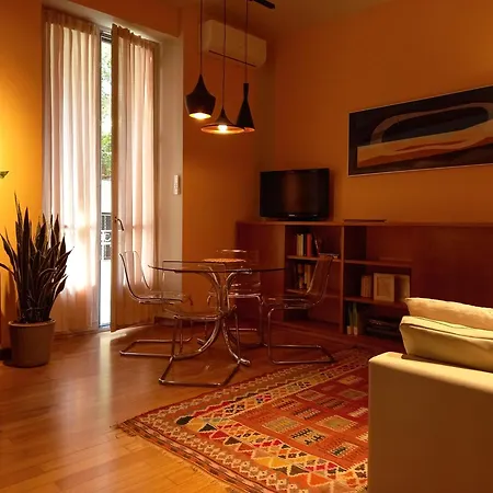 Le Notre - Apt Ai Giardini Reali In Centro Apartamento